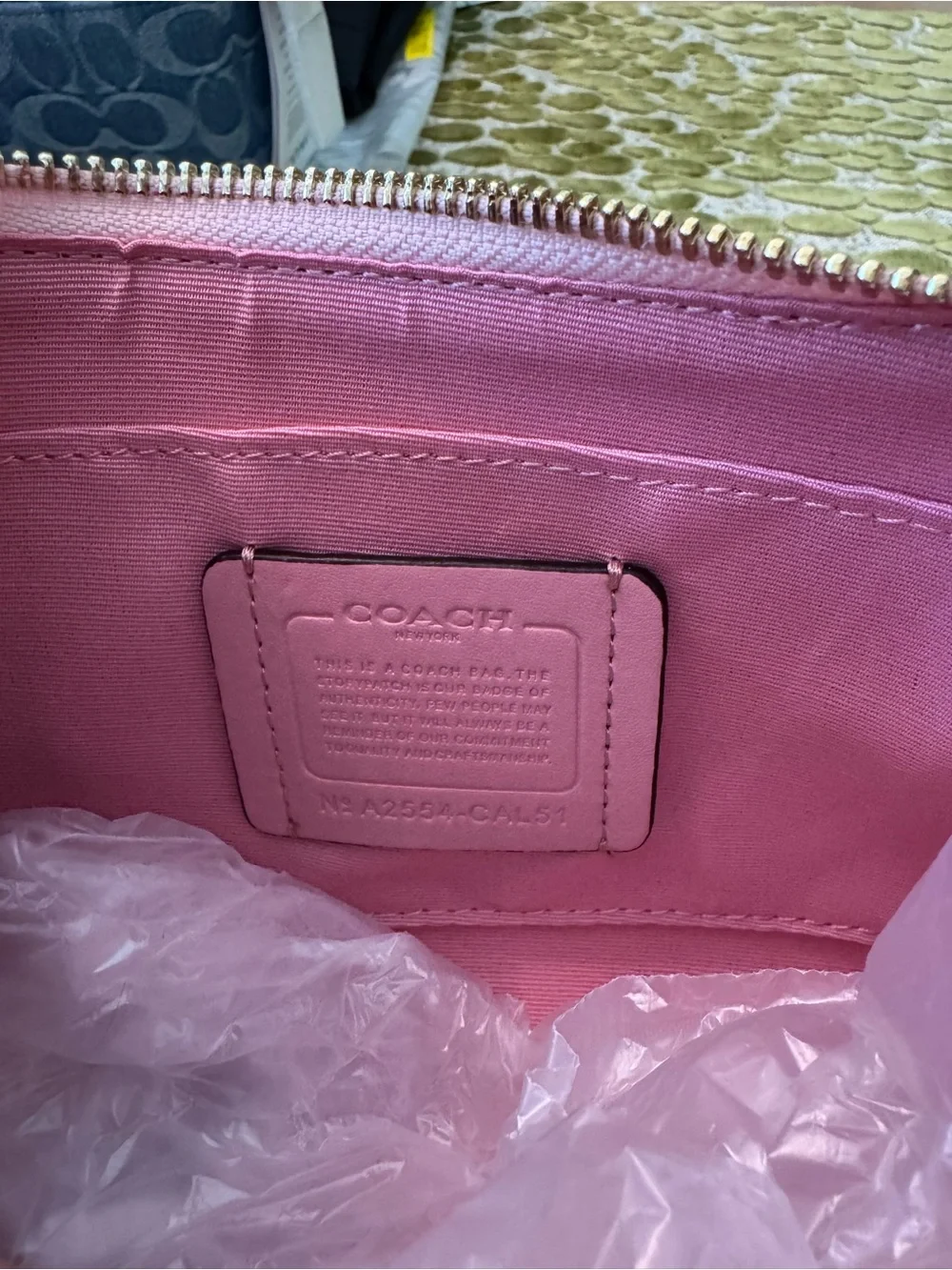 NEW Coach Pink Signature Canvas Shoulder Crossbody Bag with Gold Hardware